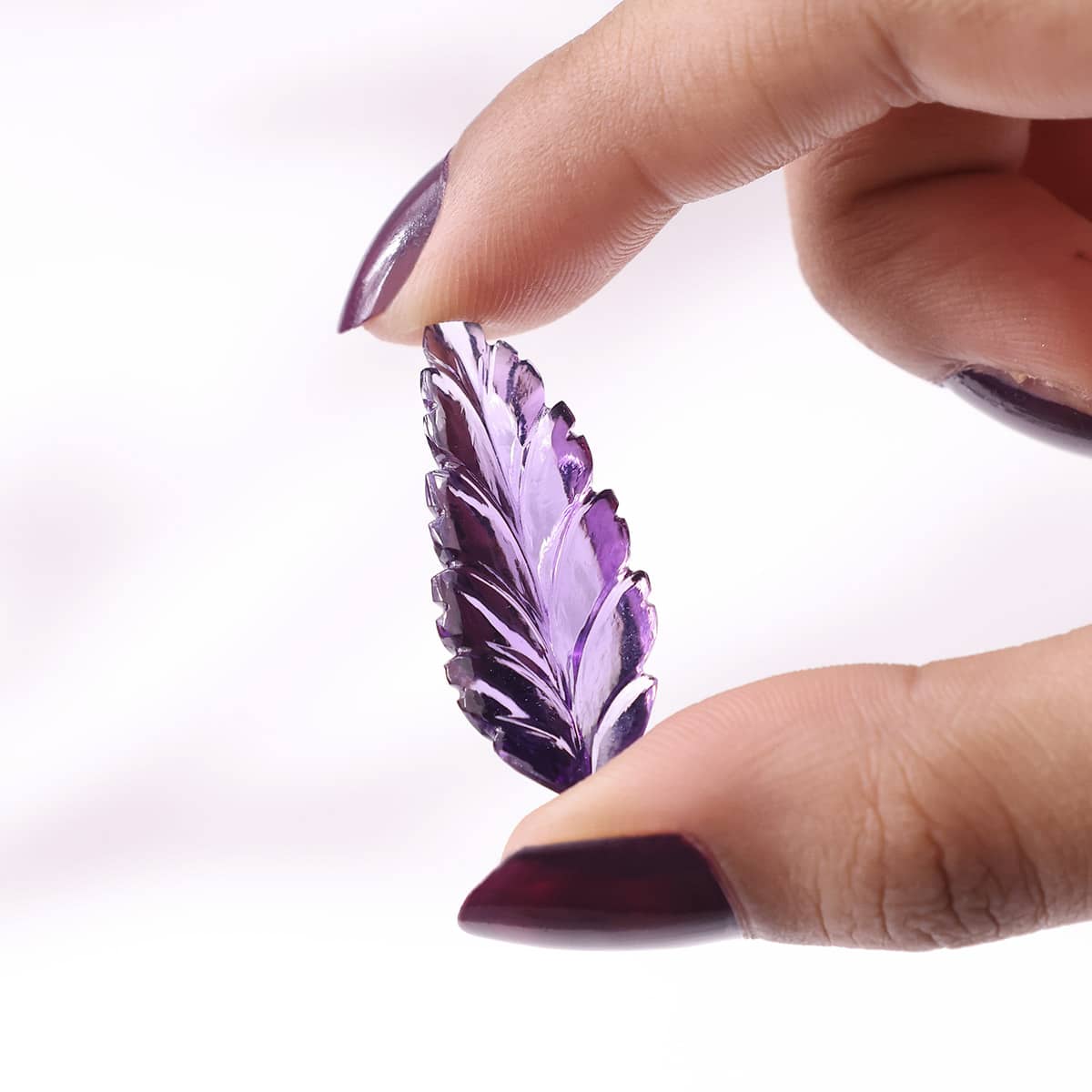 amethyst-feather-carving (6)