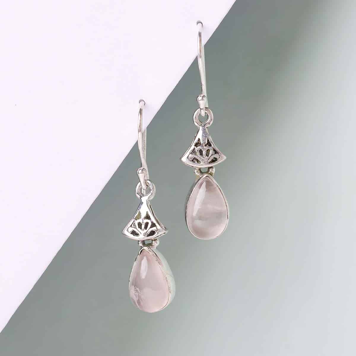 rose-quartz-silver-drop-hanging-earrings (1)
