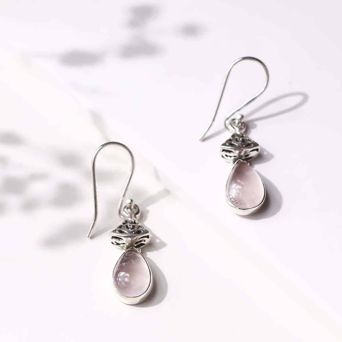 rose-quartz-silver-drop-hanging-earrings (2)