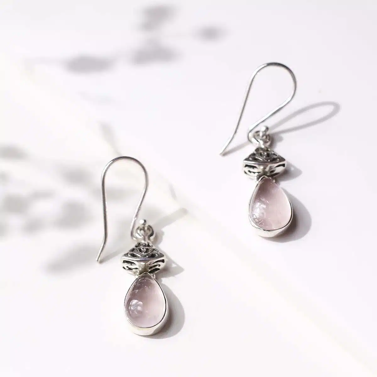 rose-quartz-silver-drop-hanging-earrings (2)
