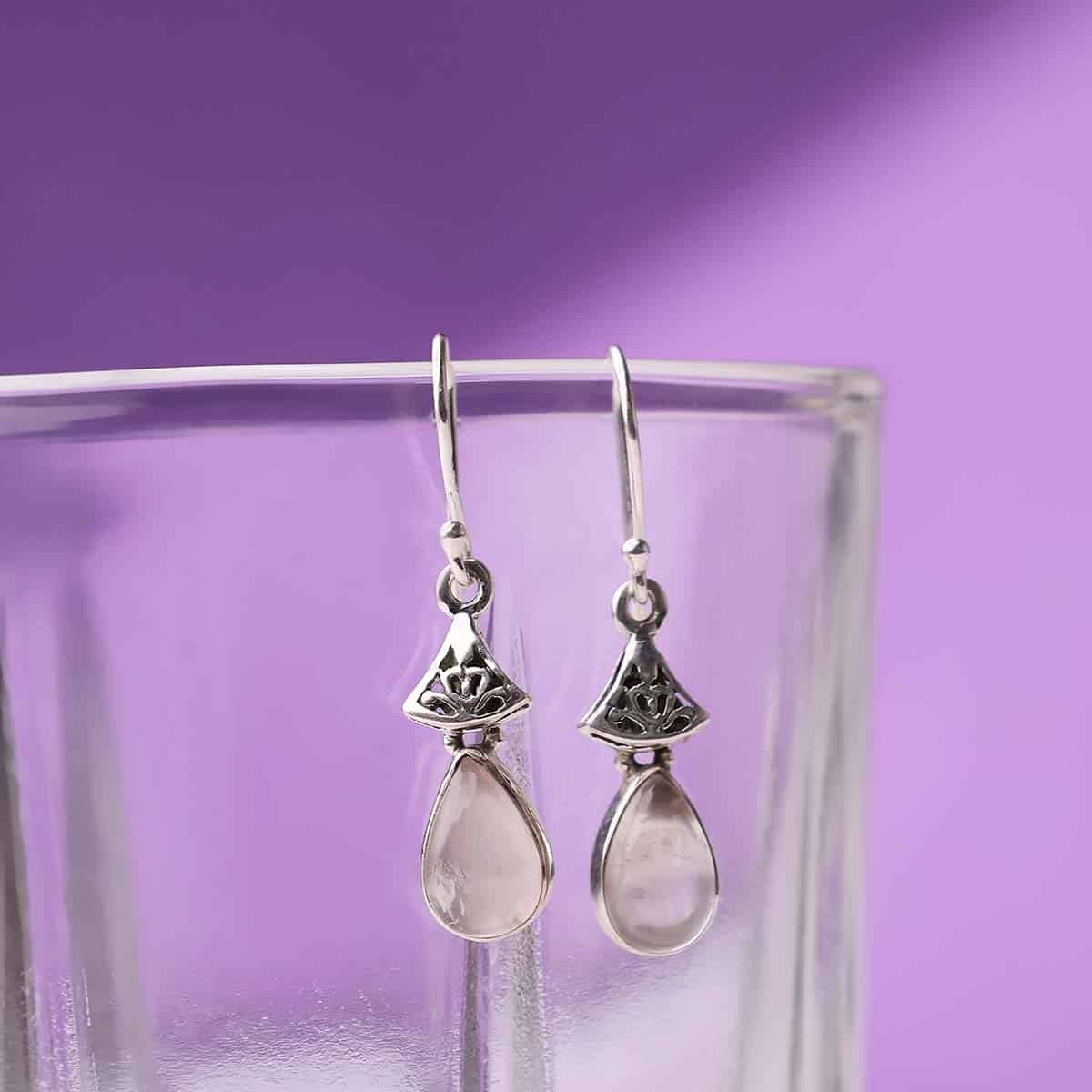rose-quartz-silver-drop-hanging-earrings (5)