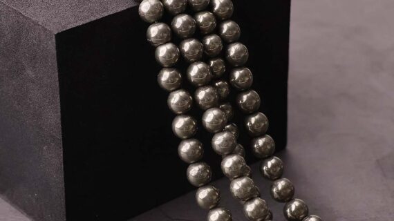 Pyrite Beads line 8mm