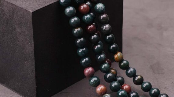 Blood Stone Beads line 8mm