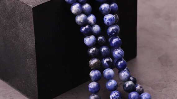 Sodalite Beads line 8mm