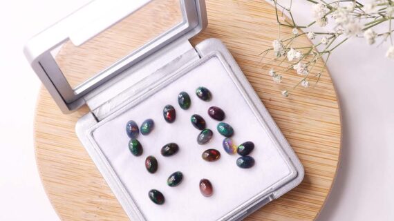 Black Opal Mini Oval Stone