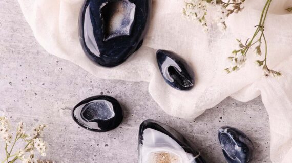 Black Sulemani Druzy Egg