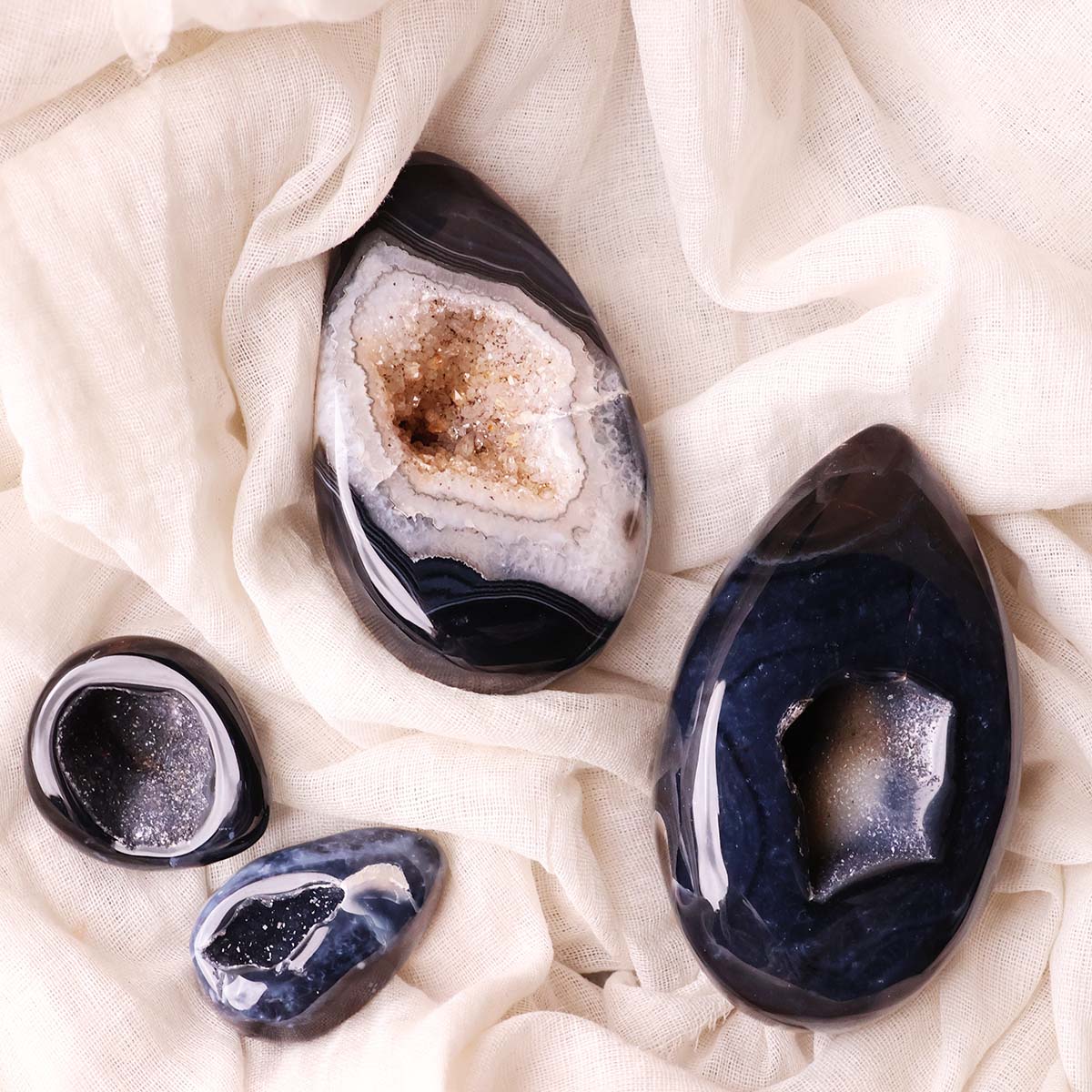 Black Sulemani Druzy Egg (3)