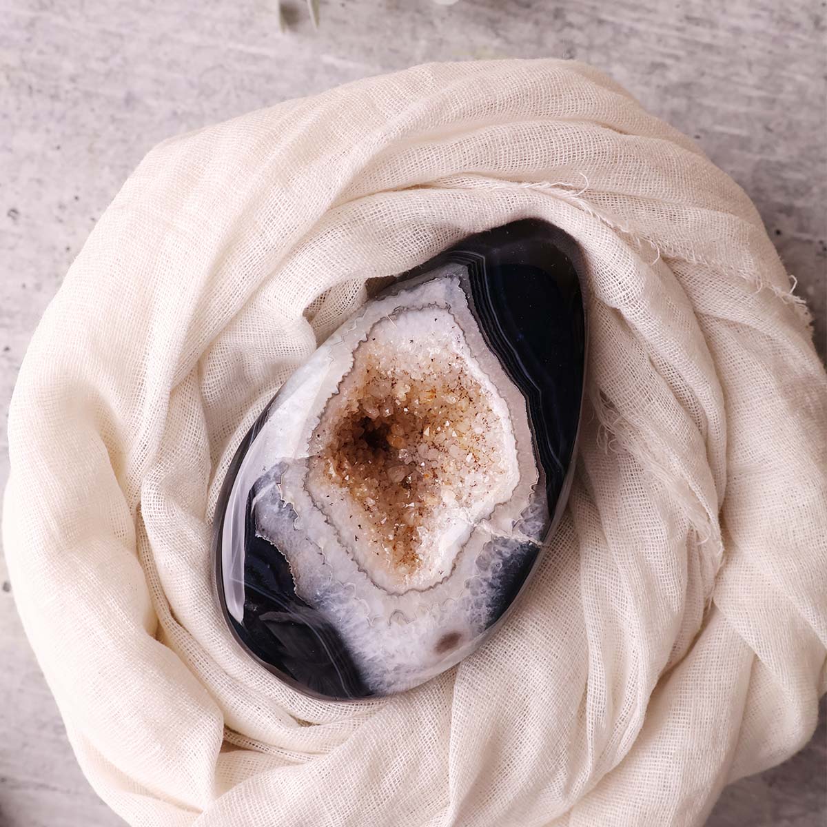 Black Sulemani Druzy Egg (4)