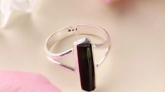 Black Tourmaline Raw Ring Silver-A