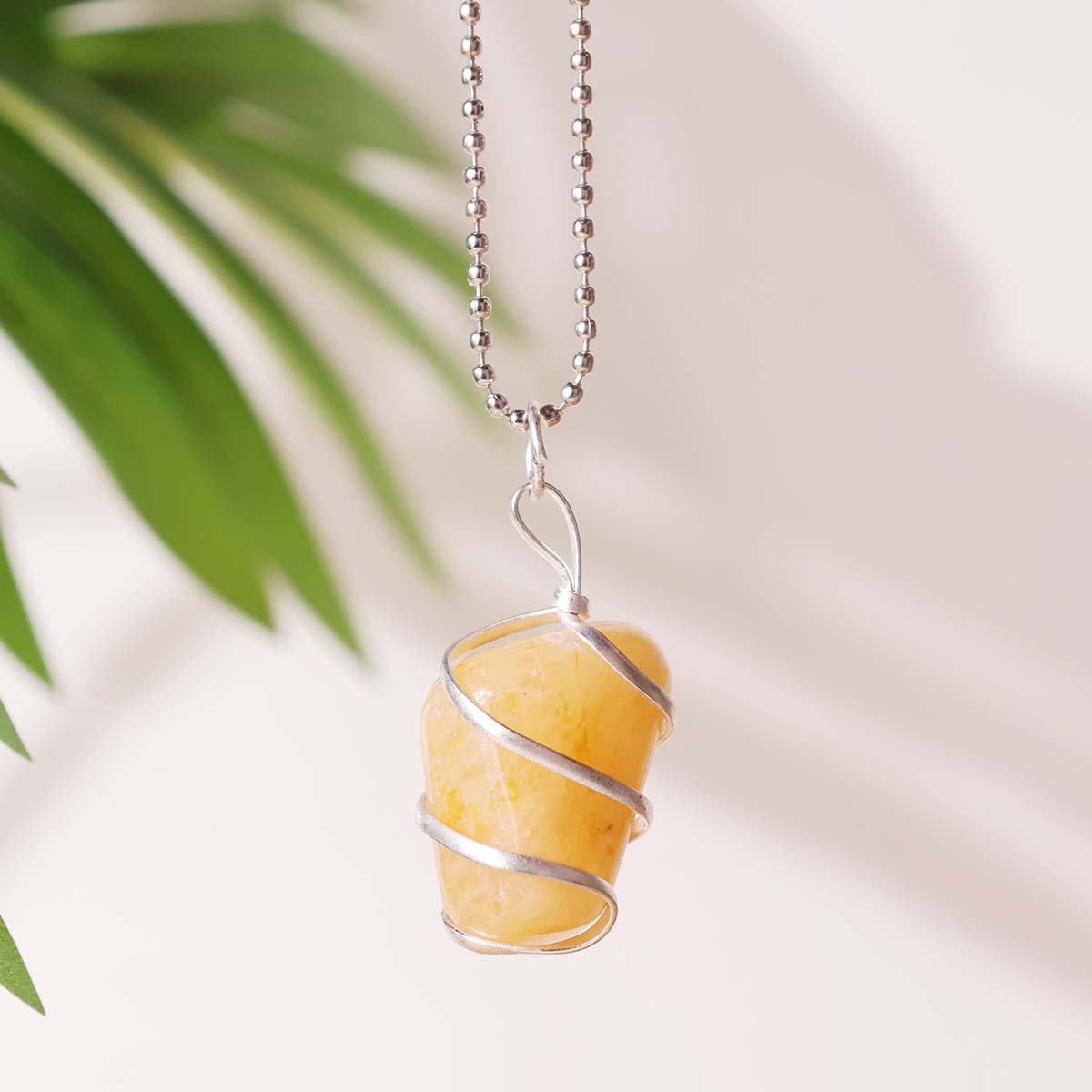 Golden Quartz Tumble Wire Pendant (3)