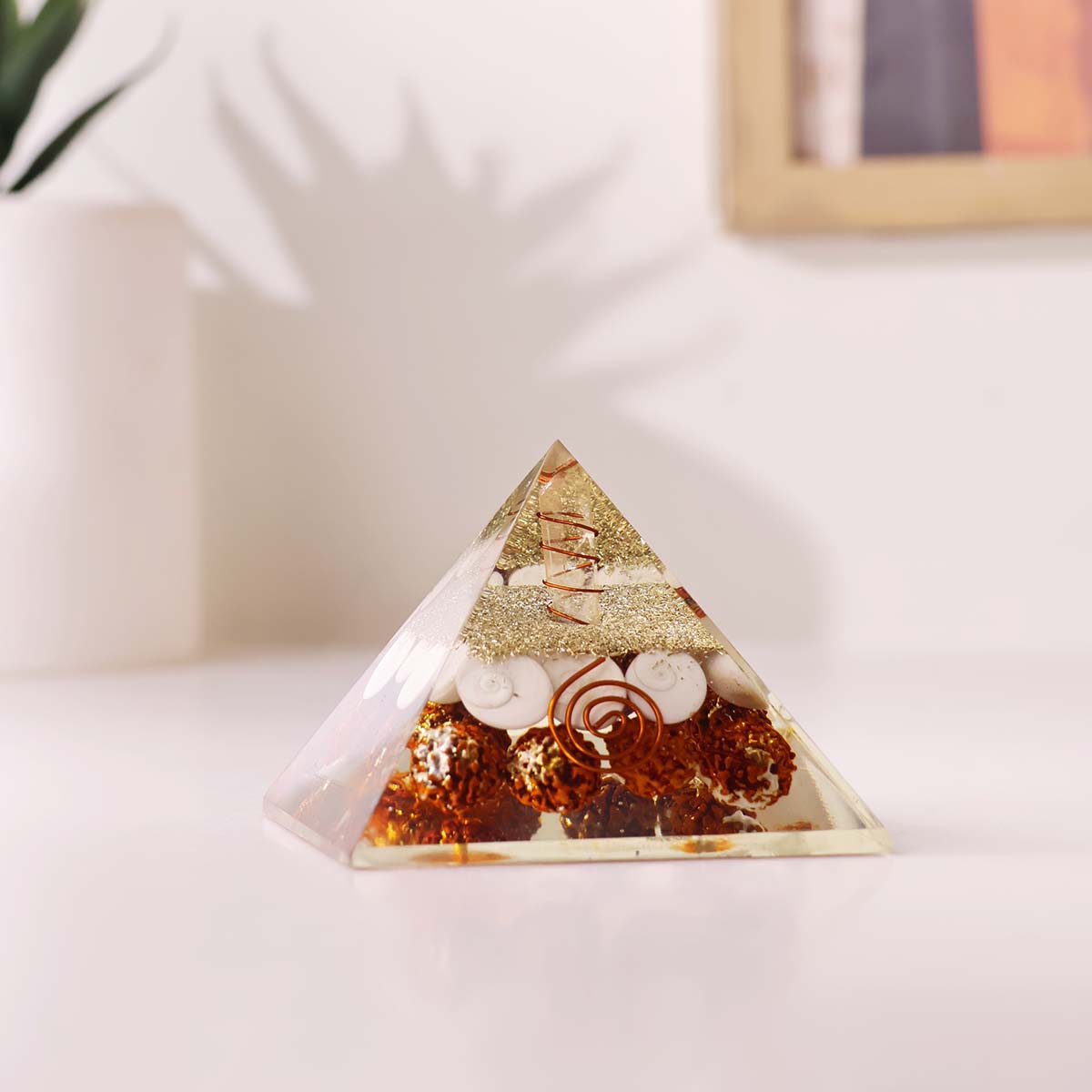 Gomti Rudraksh Orgone Pyramid (1)
