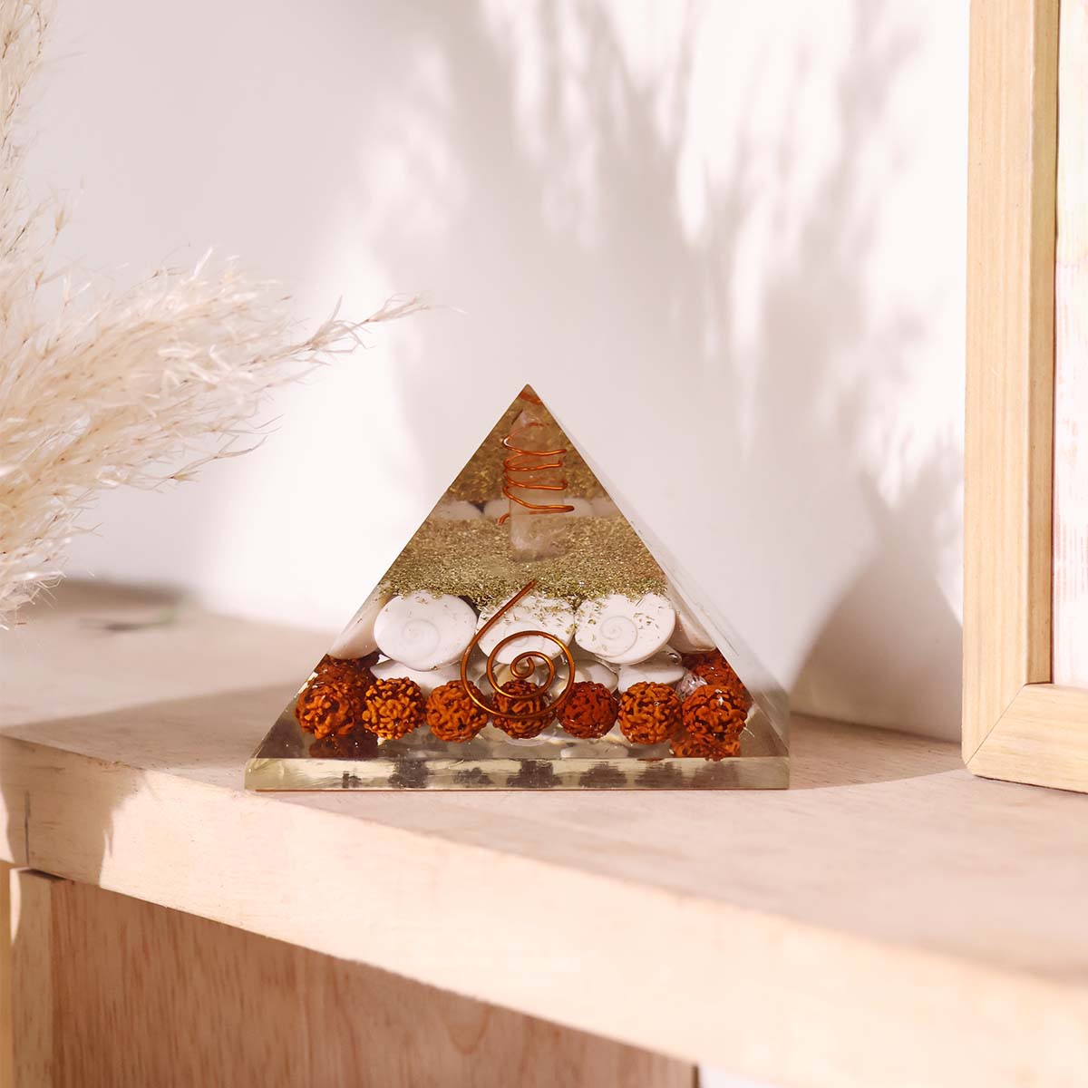 Gomti Rudraksh Orgone Pyramid (9)