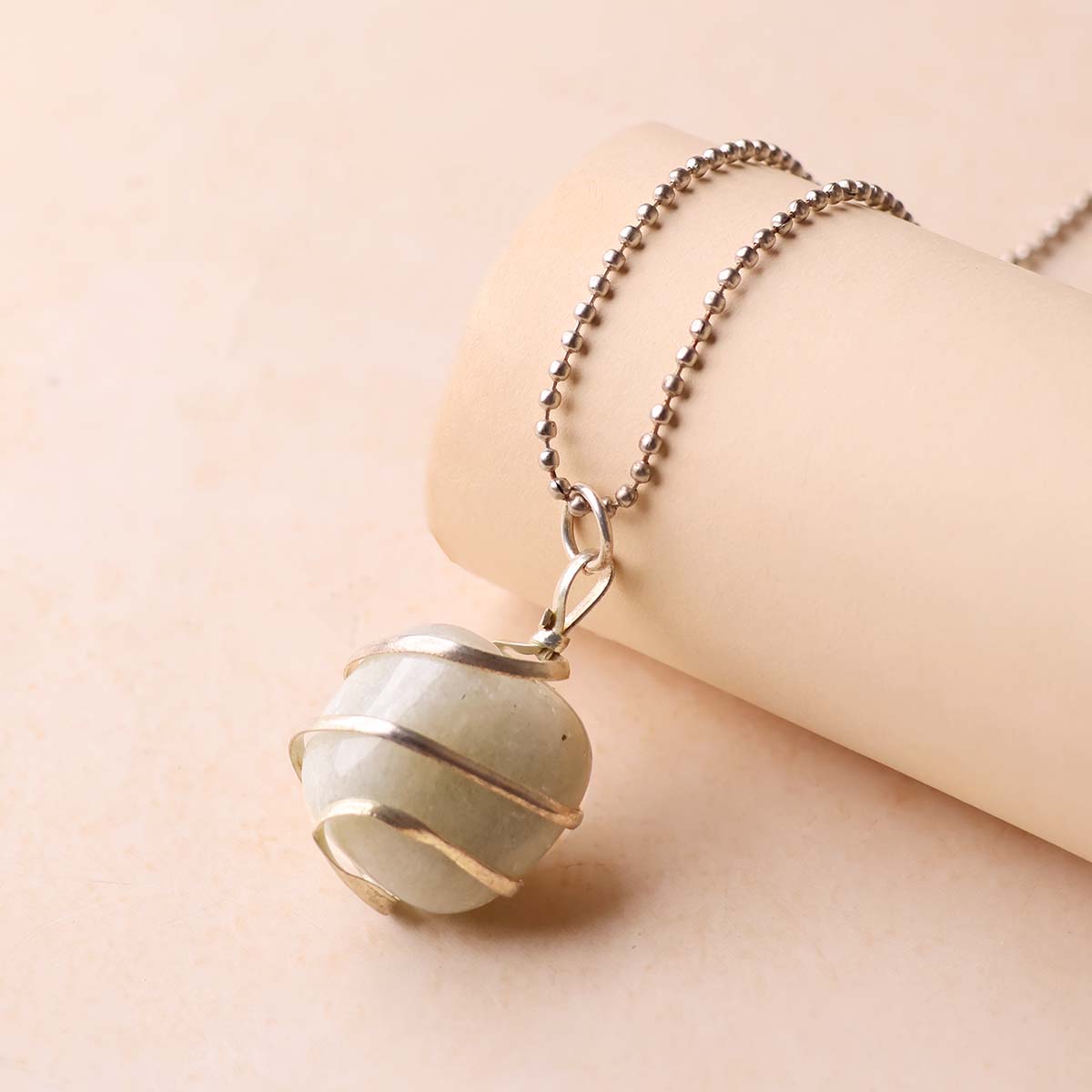 Green Aventurine Tumble Wire Pendant (1)