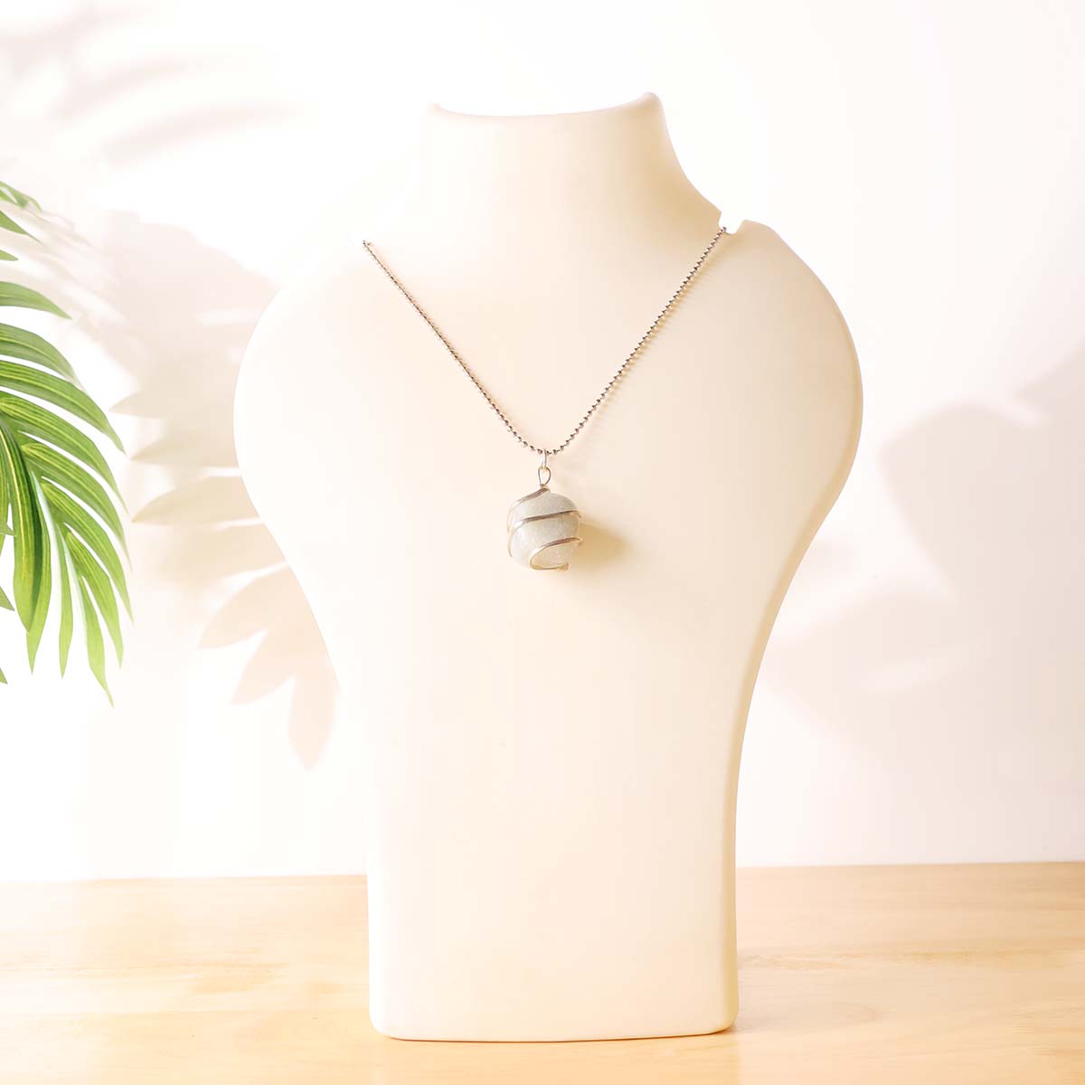 Green Aventurine Tumble Wire Pendant (3)