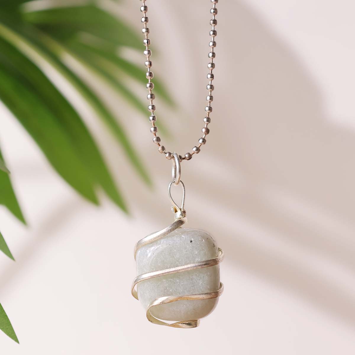 Green Aventurine Tumble Wire Pendant (4)