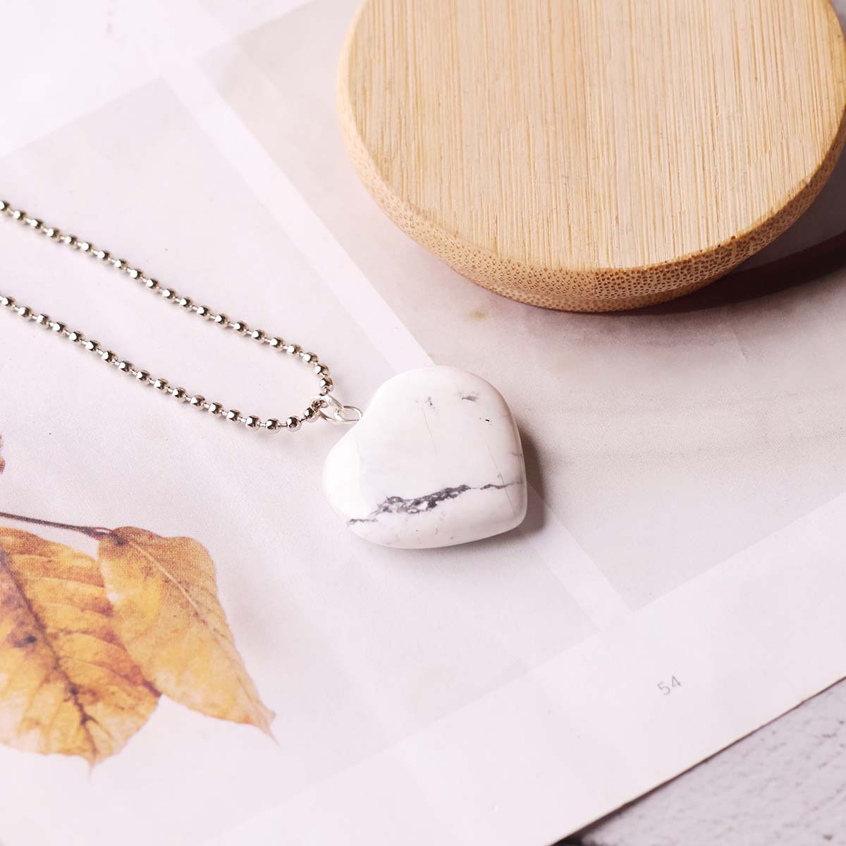 Howlite Heart Pendant (6)