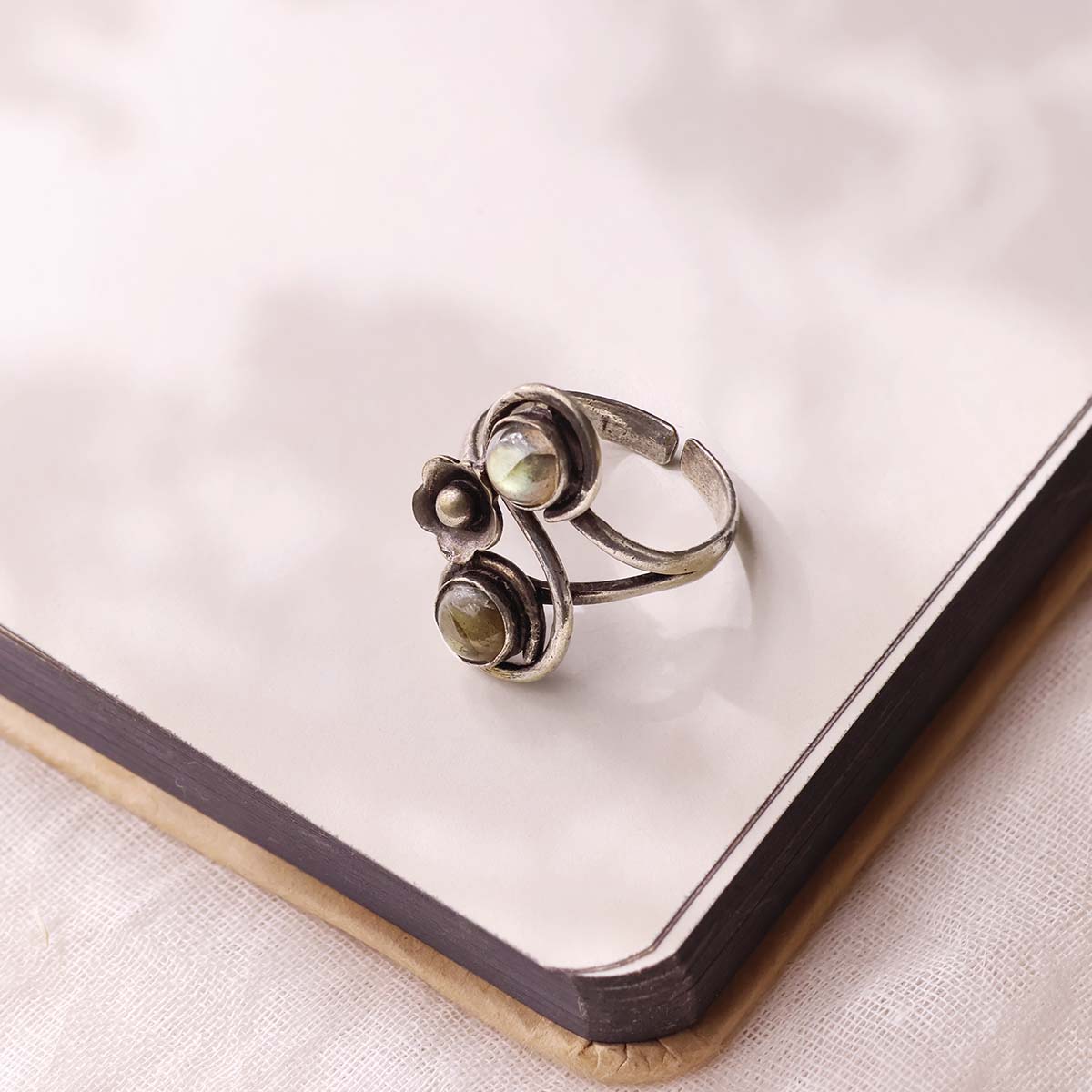 Labradorite Double Stone Small Ring (1)