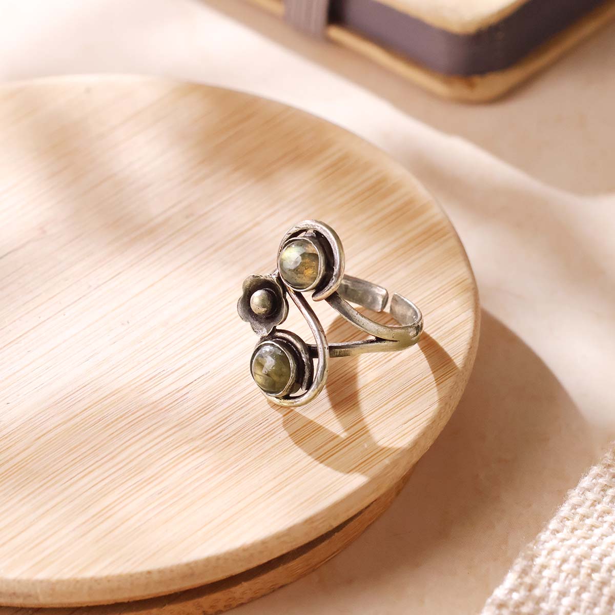 Labradorite Double Stone Small Ring (5)