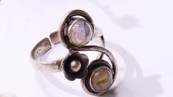 Labradorite Double Stone Small Ring