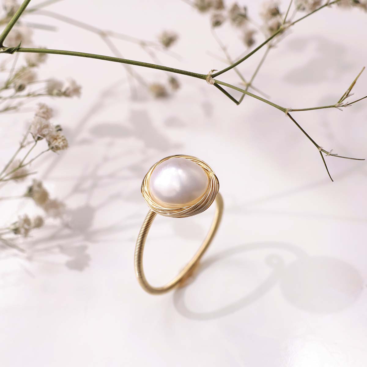 Mother of Pearl Wrapping Ring Small (5)