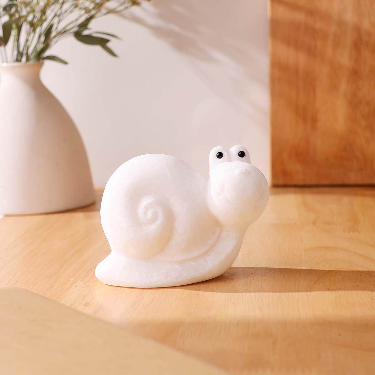 White Jade Snail (4)