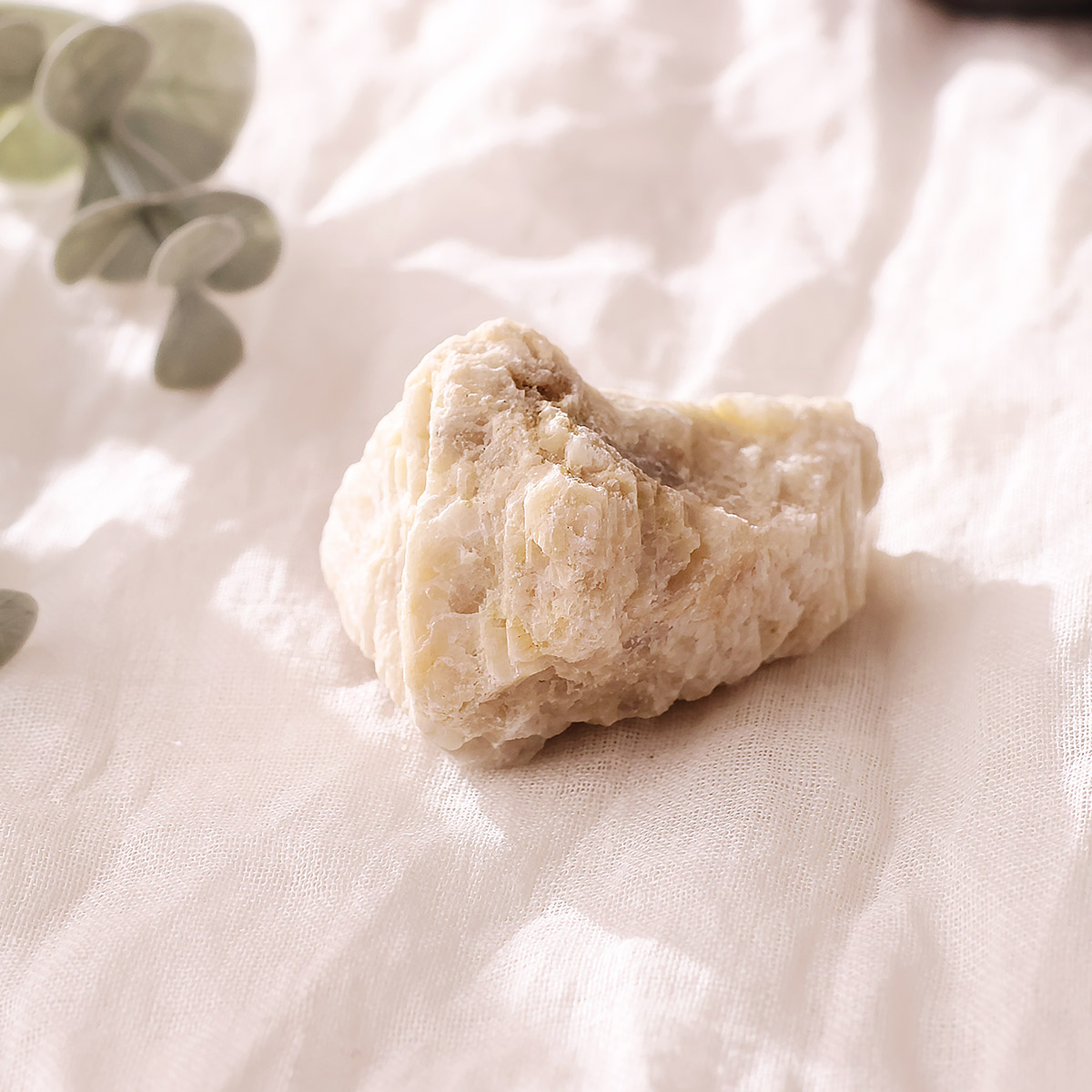 White Moonstone Raw (7)