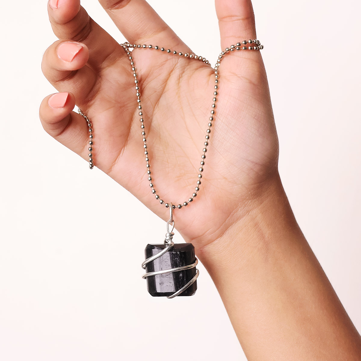 Black Tourmaline Tumble Wire Pendant (6)