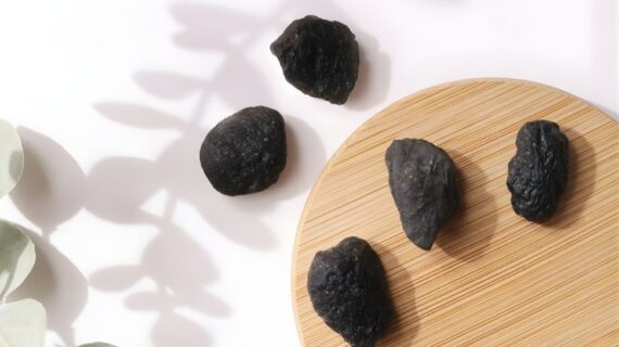 Chintamani Stone Meaning & Uses: The Stone of Fulfillment & Success