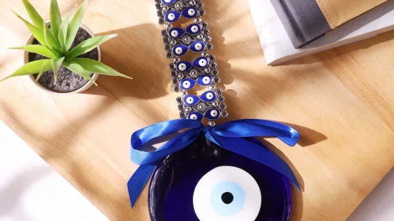 Evil Eye Hanging 7 Inch