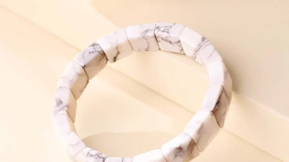 Howlite Pyramid Shape Bracelet