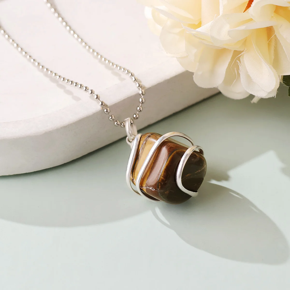 Tiger Eye Tumble Wire Pendant (1)
