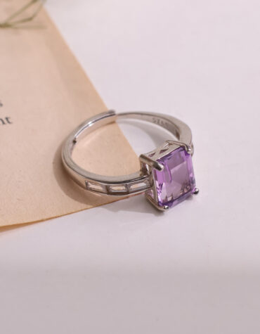 amethyst rectangle shape silver ring