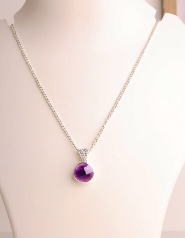 amethyst round silver pendant