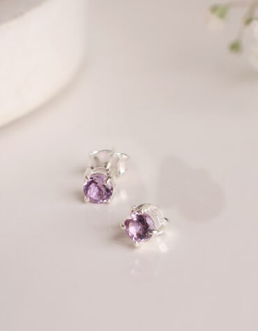 amethyst round studd earring silver