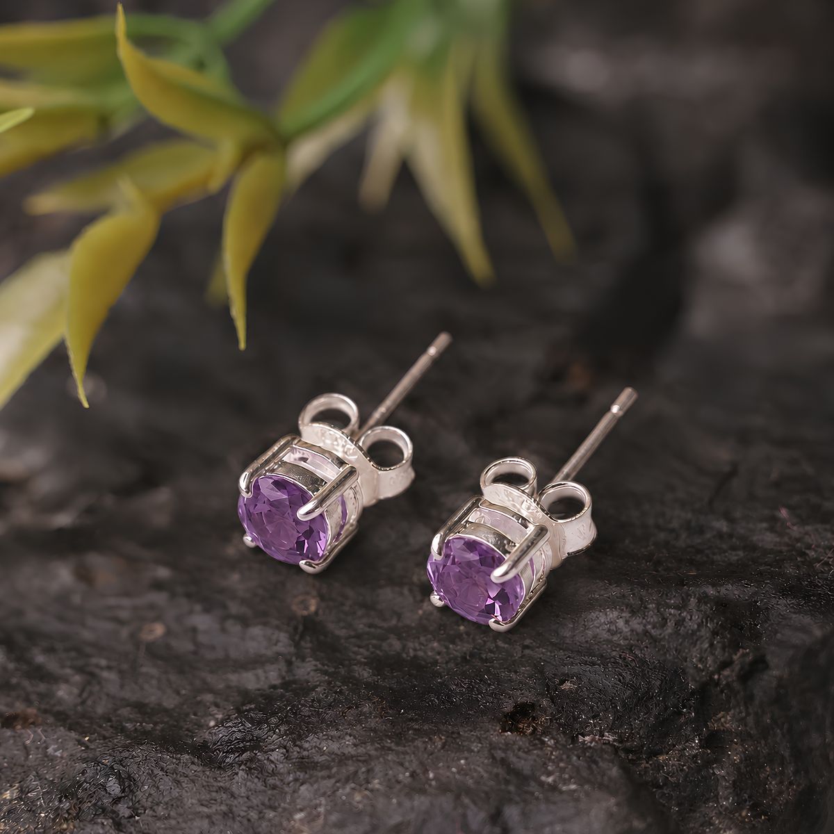 Amethyst Round Studd Earring Shubhanjali Store amethyst round studd earring silver