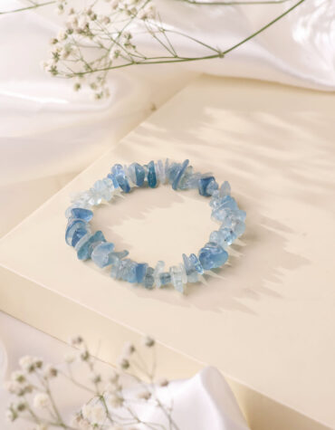 Aquamarine-Chips-Beads-Bracelet-Shubhanjali-Store