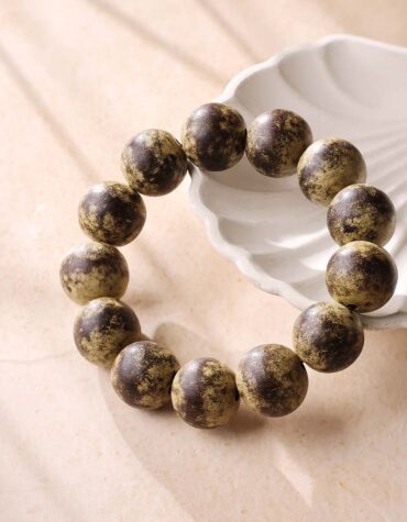 Cambodia-Wild-Agarwood-Bracelet-Shubhanjali-Store