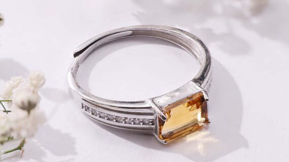 Citrine Rectangle Shape Small Silver Ring