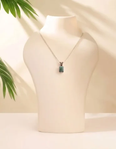 emerald rectangle silver pendant