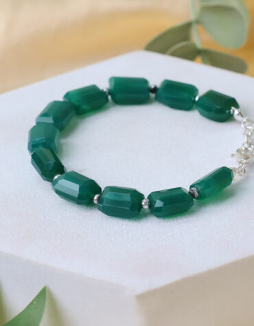 green onyx faceted tumble bracelet