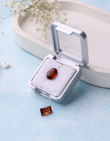 hessonite cabochon