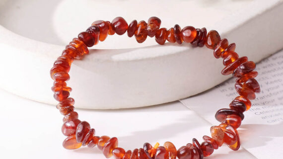 Hessonite Chips Beads Bracelet