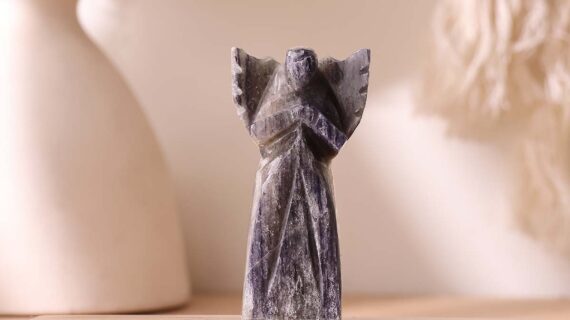 Iolite Wings Angel 2.5 Inch