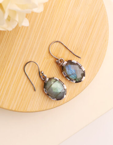 labradorite oval shape silver earring