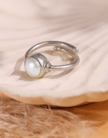 mother of pearl ring silver