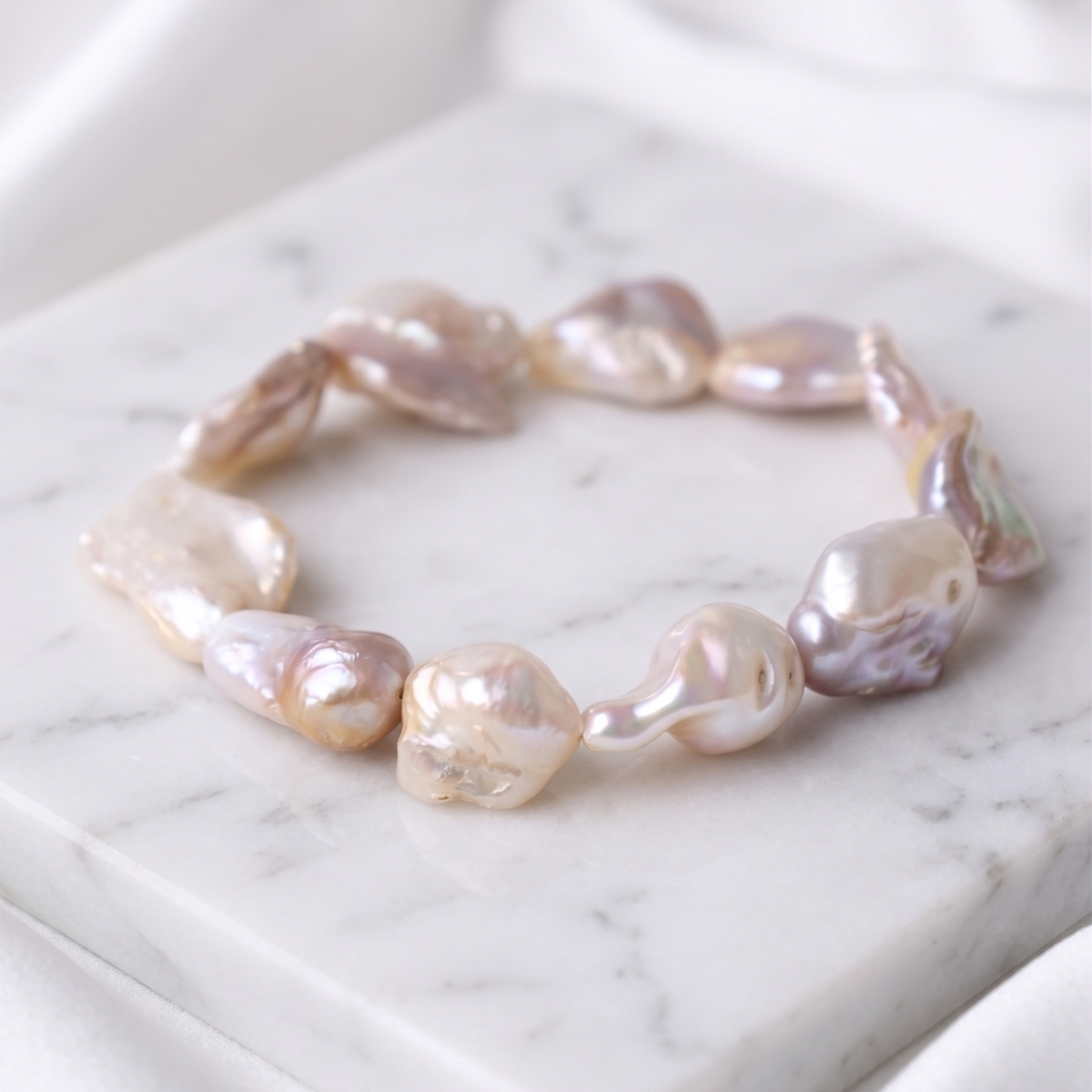 Mother of Pearl Unshape Tumble Bracelet-Shubhanjali Store (2) mother of pearl unshape tumble bracelet