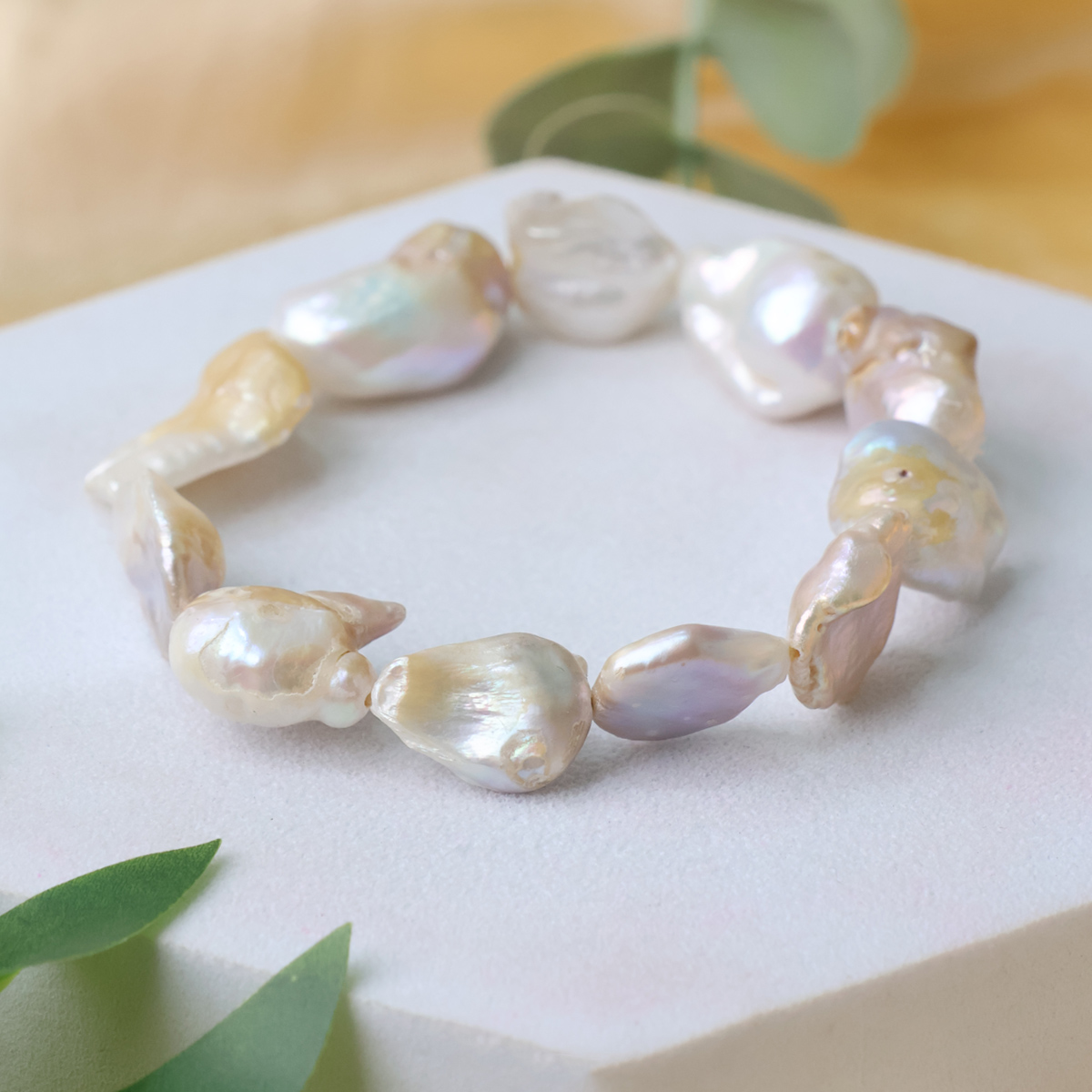 Mother of Pearl Unshape Tumble Bracelet-Shubhanjali Store (4) mother of pearl unshape tumble bracelet
