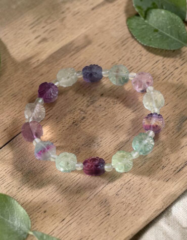 multi fluorite flower carving bracelet