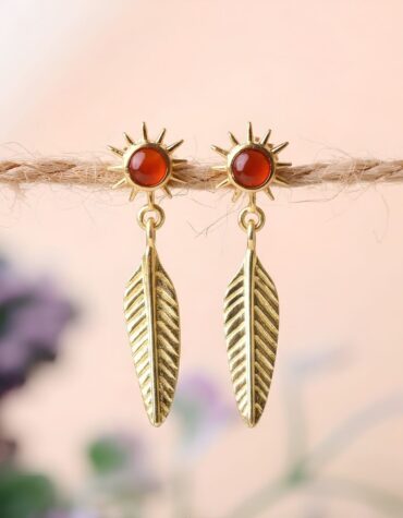 red carnelian leaf hanging silver earring (gold)