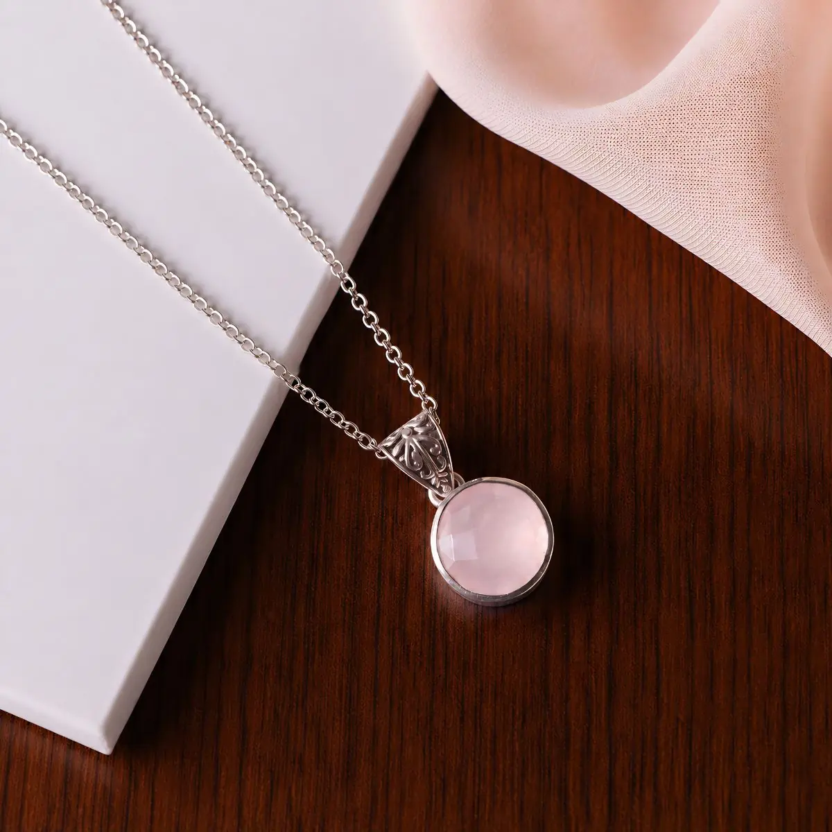 Rose Quartz Round Silver Pendant (4) rose quartz round silver pendant